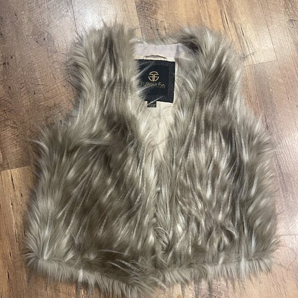 Faux Fur/Feather Vest - Picture 3 of 3